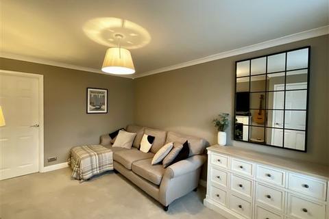 4a Greengate Road, Sheffield, S13 7QB