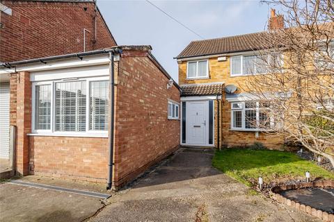 3 bedroom semi-detached house for sale, Monks Close, Bedfordshire LU5