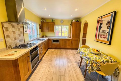 3 bedroom detached house for sale, Moor Road, Minehead TA24