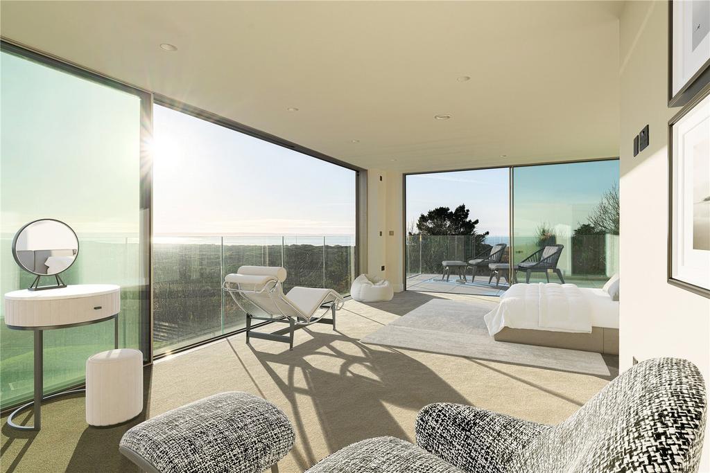 Principal Bedroom