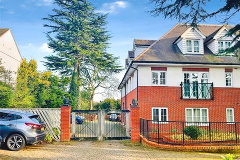 2 bedroom apartment for sale, Station Road, Epping, Essex, CM16