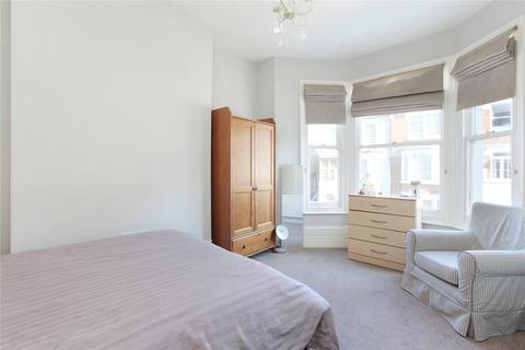 2 bedroom terraced house to rent, Prideaux Road, Clapham SW9