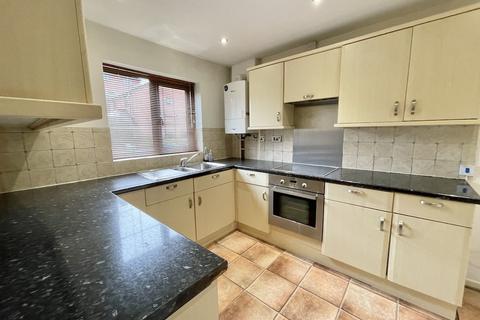 3 bedroom semi-detached house for sale, STOURBRIDGE - Sandyacre Way