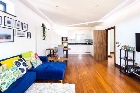 3 Duchess Drive, London, E13 8FE