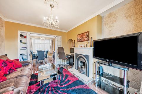 3 bedroom semi-detached house for sale, Manor Way, Mitcham CR4
