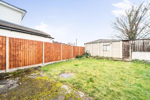 3 bedroom semi-detached house for sale, Manor Way, Mitcham CR4