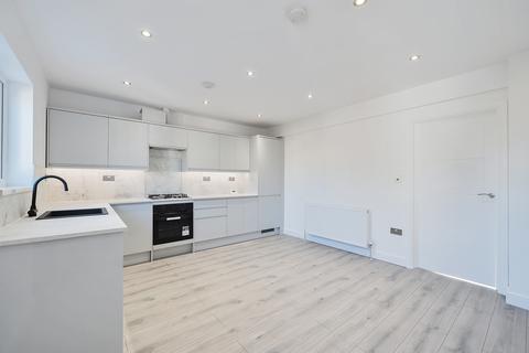 3 bedroom semi-detached house for sale, Carisbrooke Road, Mitcham CR4