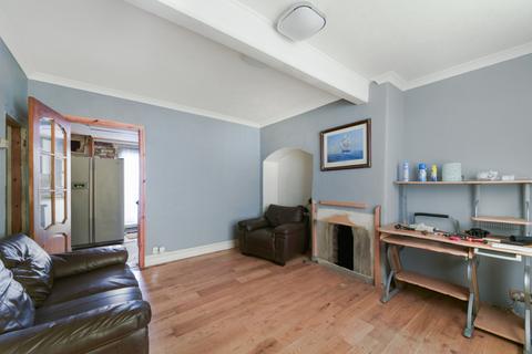 1 Kirksted Road, Morden, SM4 6NJ