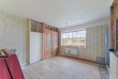 1 Kirksted Road, Morden, SM4 6NJ