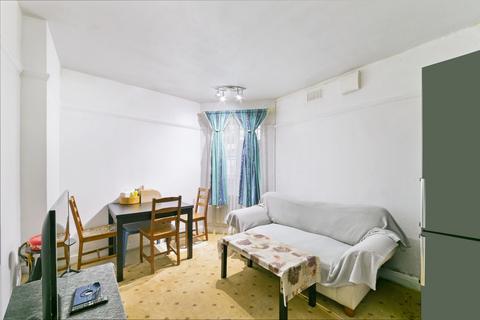 1 The Holt, Morden, SM4 5AP