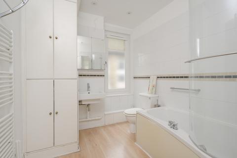 3 bedroom apartment for sale, Pelham Road, London SW19