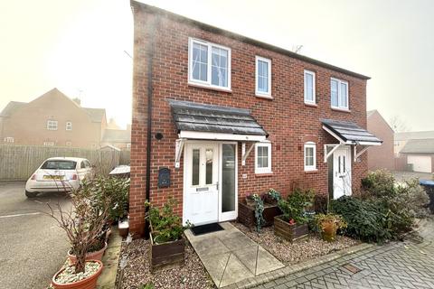 3 bedroom semi-detached house for sale, Elm Place, Alcester B50