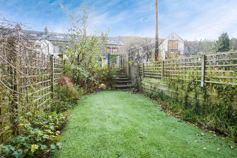9 Ingle Dene, Hebden Bridge, HX7 6PQ