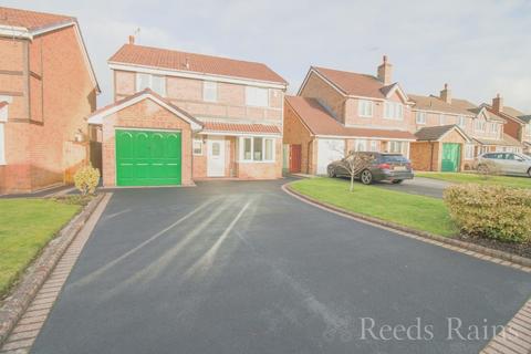 4 bedroom detached house for sale, Roxburgh Road, Ellesmere Port CH66