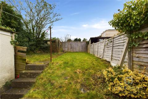 3 bedroom semi-detached house to rent, Stratford Road, Buckinghamshire MK18