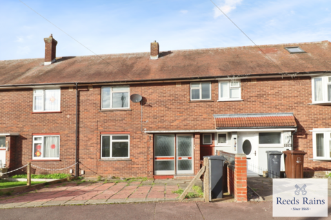 3 bedroom terraced house for sale, Kingston Hill Avenue, Romford RM6