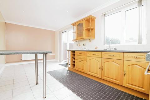 12 Bramble Green, Dudley, DY1 3TW
