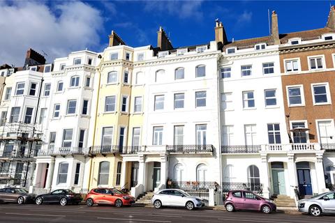 2 bedroom flat to rent, Marina, East Sussex TN38