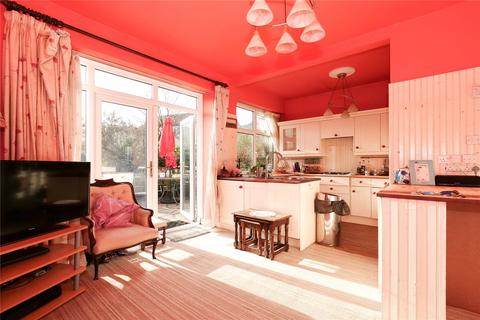 8 Springfield Road, Baildon, Shipley, BD17 5NA