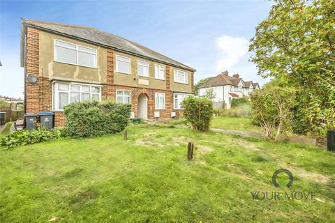 2 bedroom maisonette to rent, Moor Lane, Surrey KT9