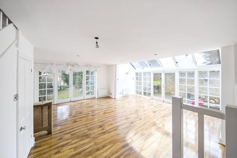 2 bedroom end of terrace house for sale, Otterspool Lane, Hertfordshire WD25