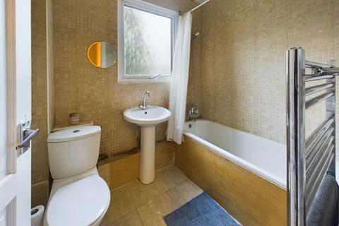 64 Angle Ways, Stevenage, SG2 9AR