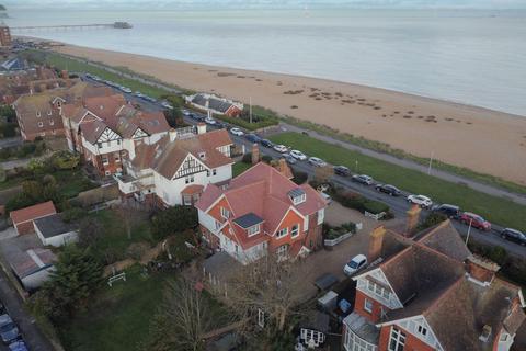 2 bedroom apartment for sale, 20 Marine Road , Deal CT14