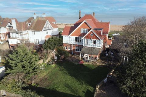 2 bedroom apartment for sale, 20 Marine Road , Deal CT14