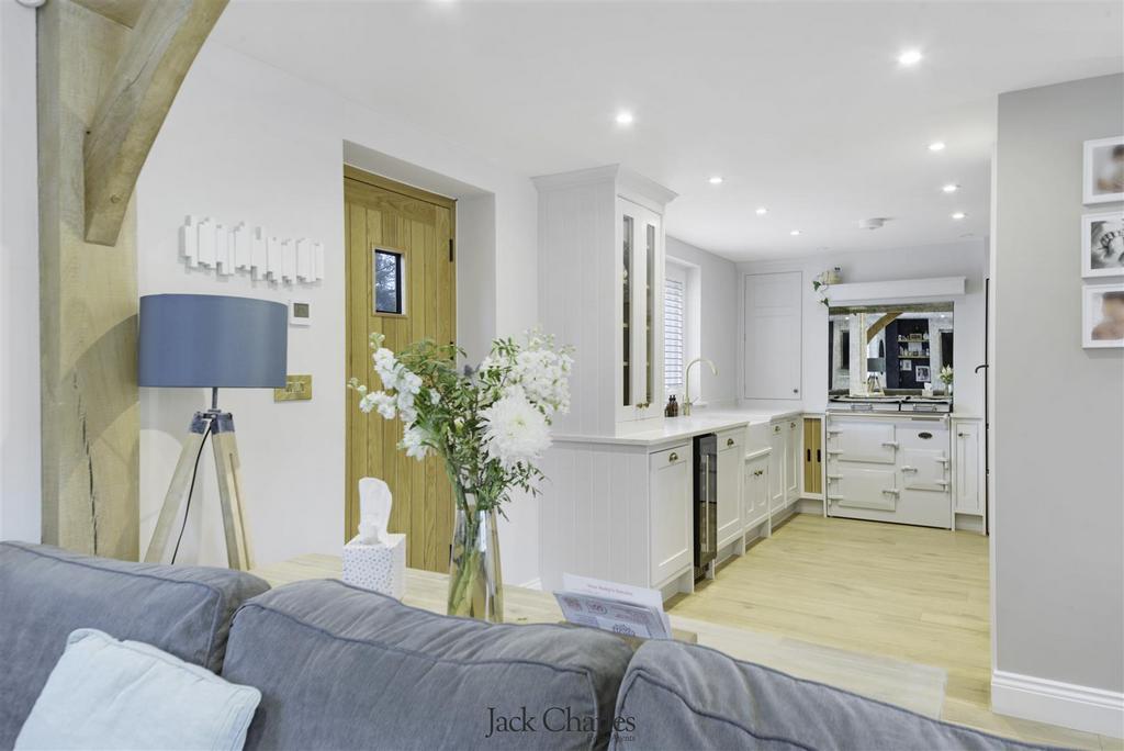 Swift Cottage 10.JPG