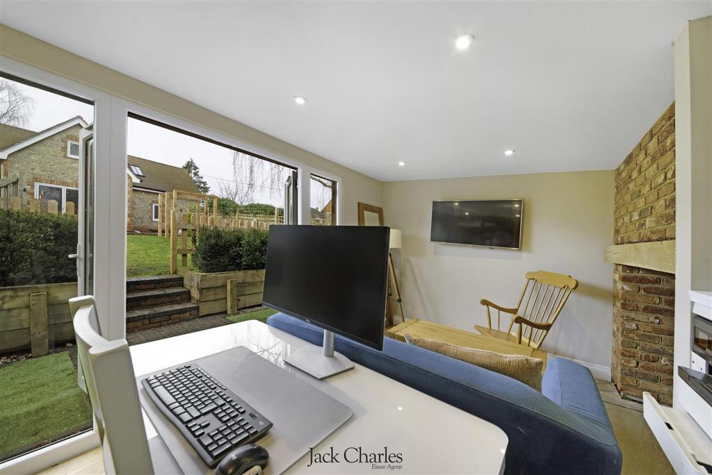 Swift Cottage 36.JPG