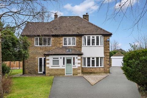 6 Park Crescent, Guiseley, Leeds, LS20 8EL