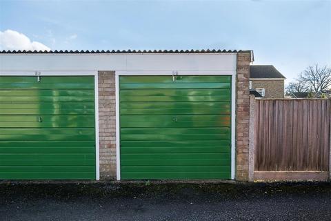 35 Downlands Road, Devizes, SN10 5EA