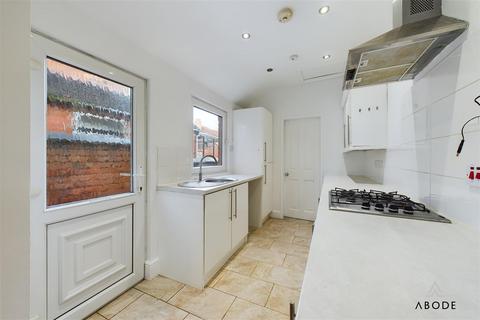 44 New Street, Uttoxeter, ST14 7QS