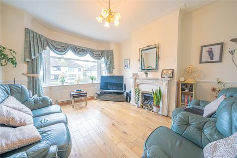 3 bedroom semi-detached house for sale, Buckstone Oval, Leeds, West Yorkshire