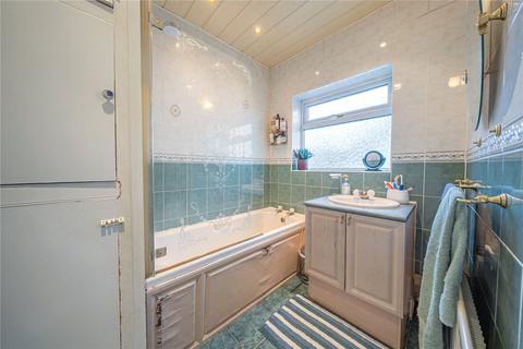 4 Buckstone Oval, Leeds, LS17 5HG