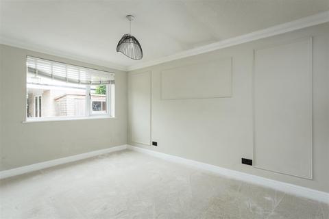 undefined, Mancroft, Haxby