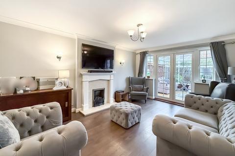 4 bedroom detached house for sale, Pine Close, Woodbridge IP12