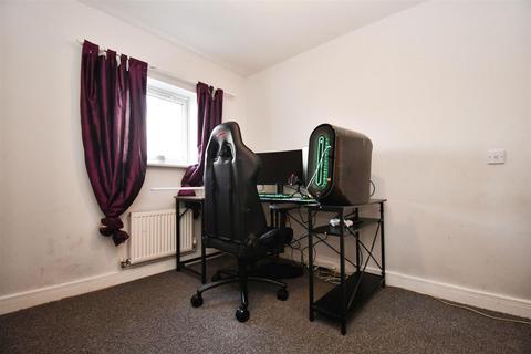 2 bedroom apartment for sale, Reed Street, Hull