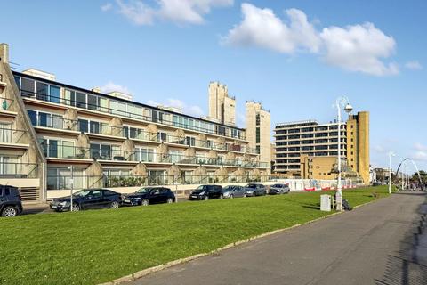 2 bedroom flat for sale, The Leas, Folkestone, Kent CT21