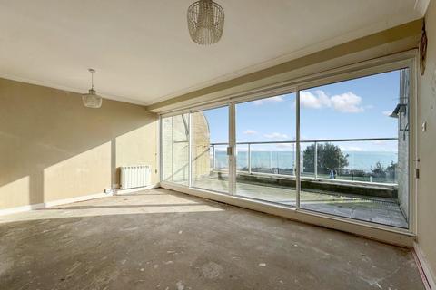 2 bedroom flat for sale, The Leas, Folkestone, Kent CT21