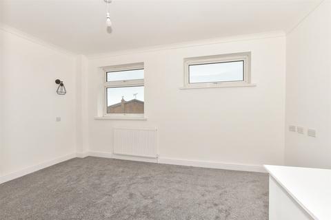 76 Cornwall Road, Herne Bay, CT6 7SX