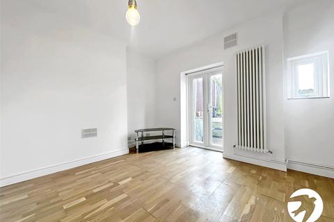 1 bedroom house to rent, Elmdene Road, London, SE18