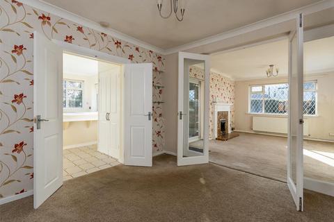 2 bedroom detached bungalow for sale, Brackenhill, Caythorpe, Nottingham