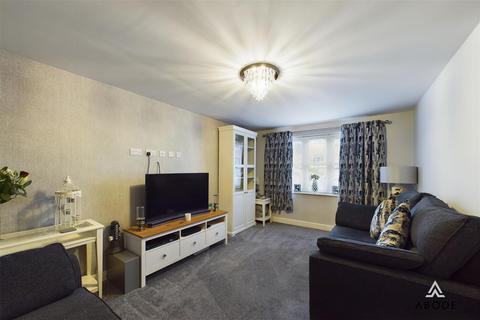 28 Bishop Lane, Burton-on-trent, DE13 9EY