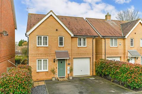 4 bedroom detached house for sale, Greystones, Willesborough, Ashford, Kent, TN24