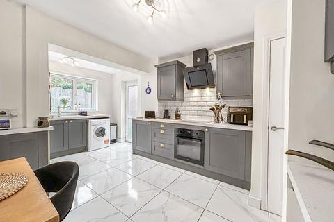 6 Sycamore Close, Stoke-on-trent, ST3 7LD