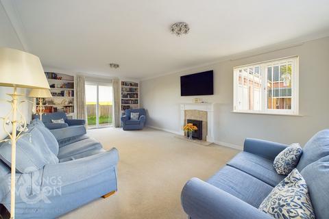 4 bedroom detached house for sale, Broadland Views, Burnt House Road, Cantley