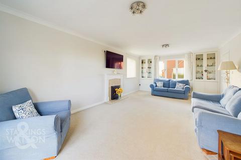 4 bedroom detached house for sale, Broadland Views, Burnt House Road, Cantley