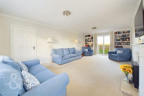 4 bedroom detached house for sale, Broadland Views, Burnt House Road, Cantley