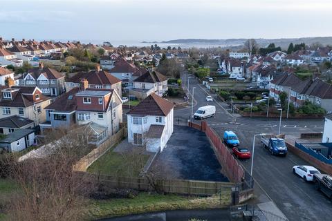 3 bedroom detached house for sale, Harlech Crescent, Sketty, Swansea